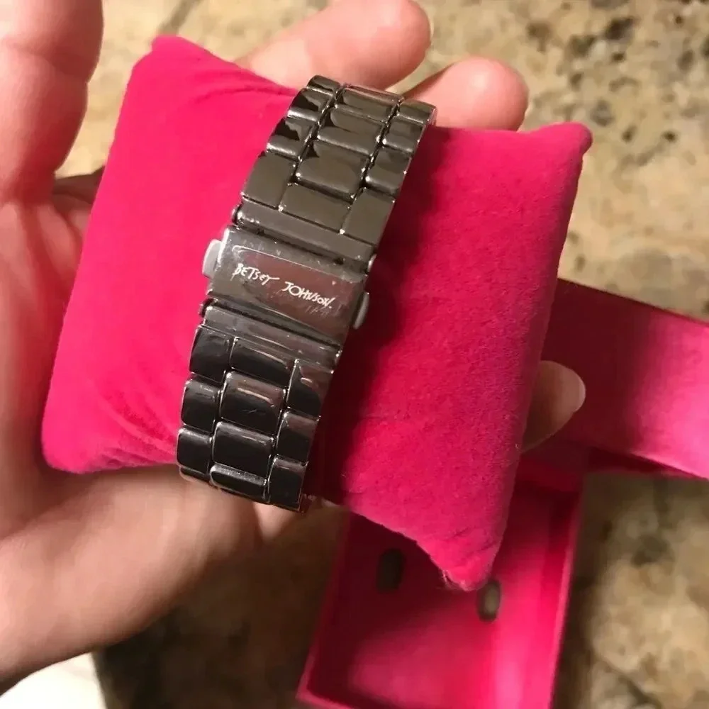 Betsey Johnson skull watch